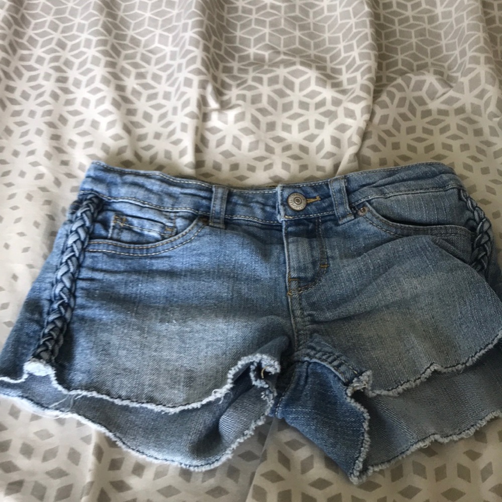 Levi’s Girls braided shorts for girls